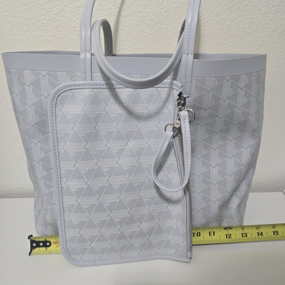 Lacoste tote - Picture 7 of 8